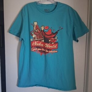 Fallout 4 Nuka-World- Lootwear Exclusive By Lootcrate Graphic Tshirt. Size L